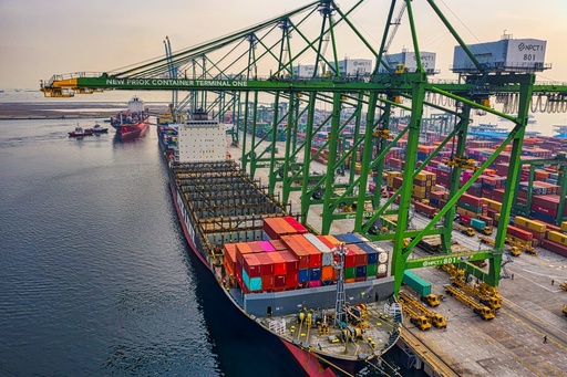 Retos Emergentes en Permisos de Importación-Exportación, y actualización de NOMs 2024✅